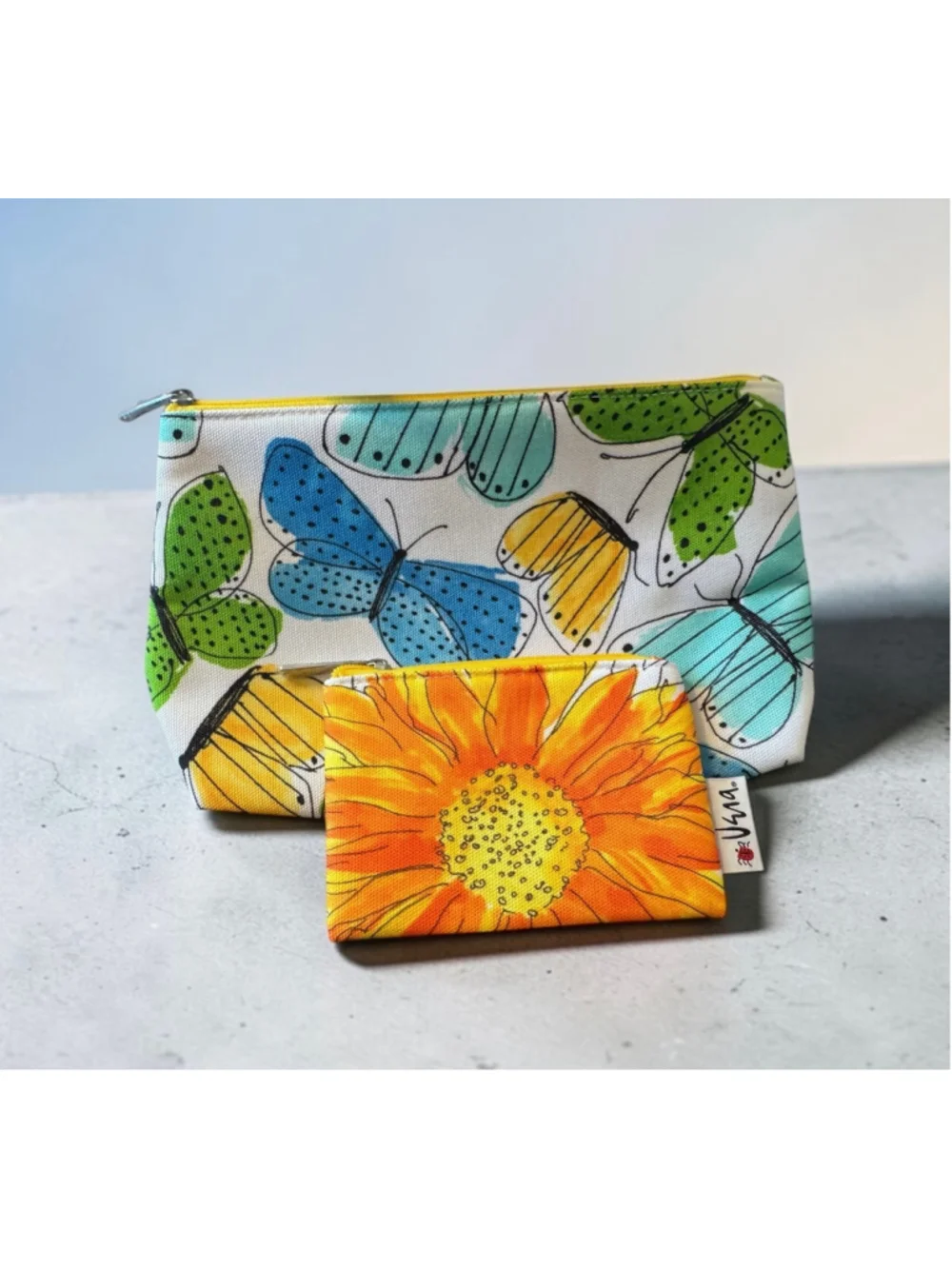 Clinique Vera Neumann Butterfly & Sunflower Cosmetic Bags NWOT
